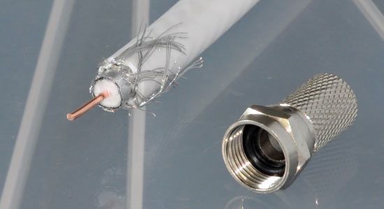 Antennenstecker austauschen - eine Anleitung 