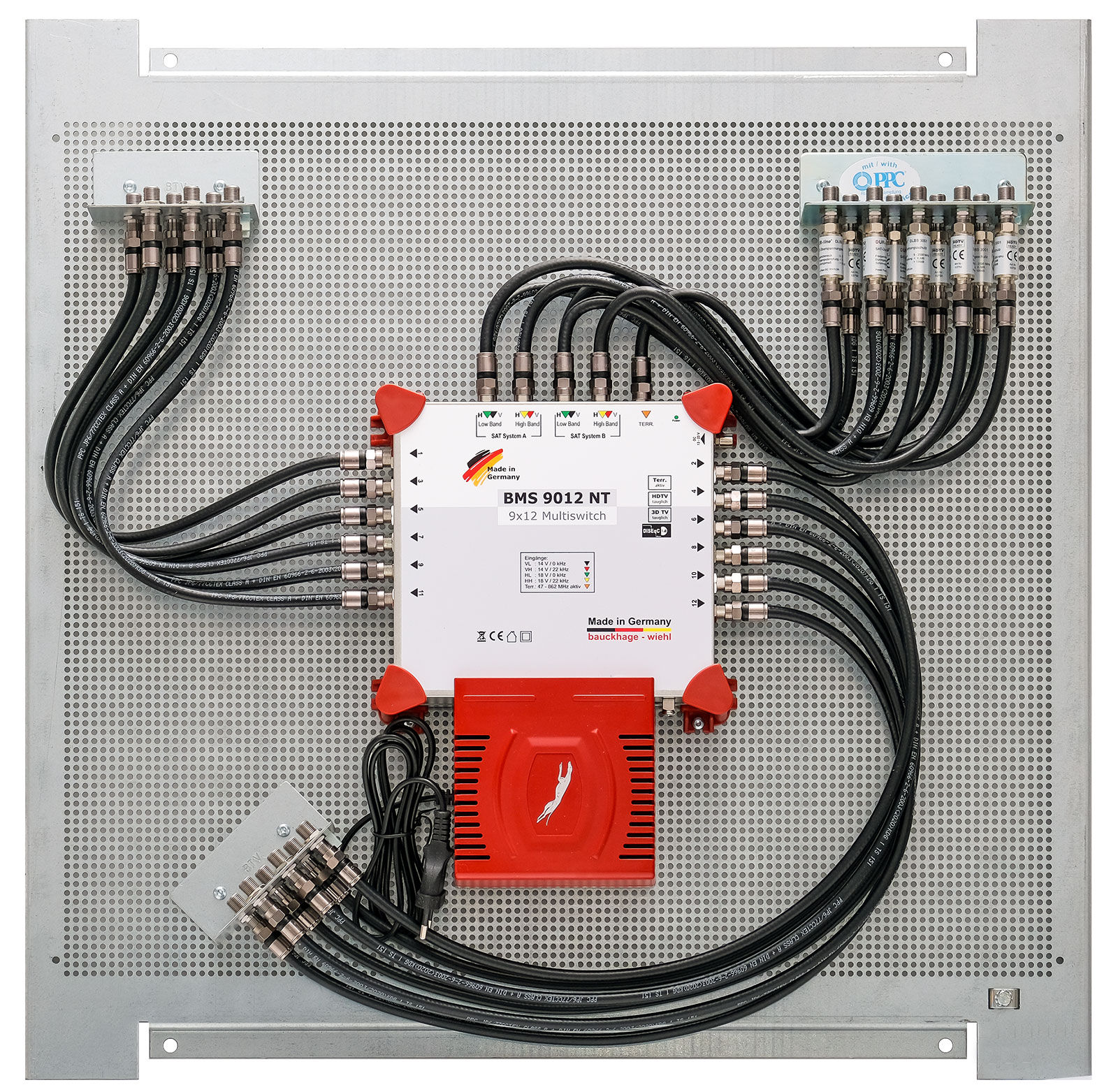 Multischalterpanel 9/12 - XmediaSat MP-BMS9012 für 12 Teilnehmer vormontiert mit Potentialausgleich und Überspannungsschutz